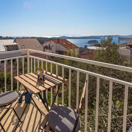 Апартаменты Peaceful With Beautiful View *