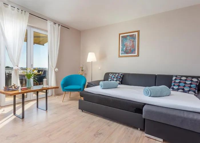 Peaceful With Beautiful View Hvar Town